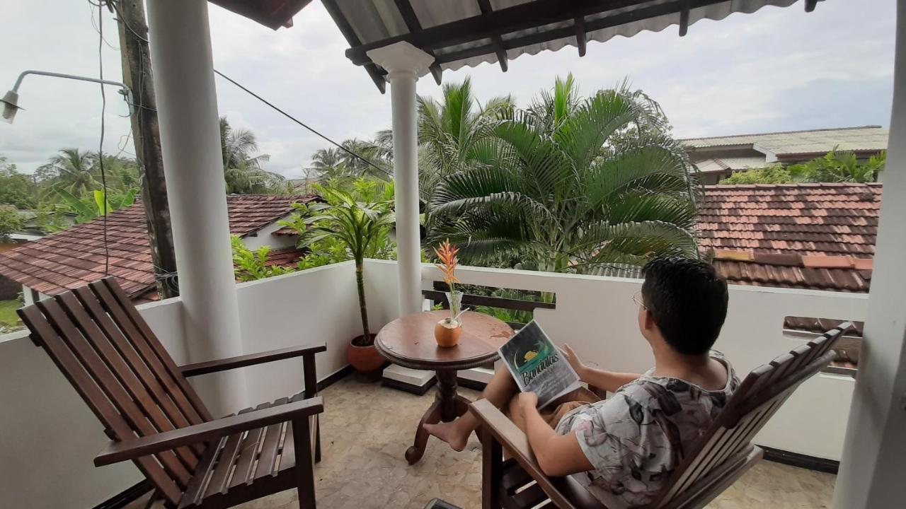 Bandulas Beach House Hikkaduwa Exterior photo